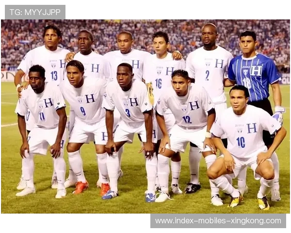 世界杯黑马再现，晋级成就历史