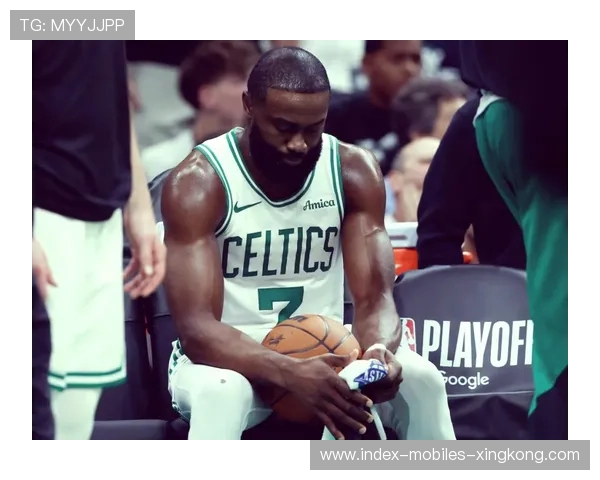 凯尔特人五连胜，布朗引领东部稳定格局